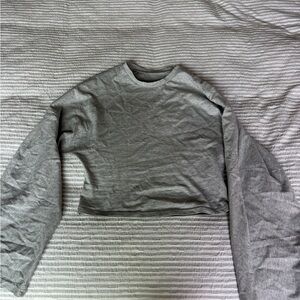 Gray Long Sleeve Crop Top